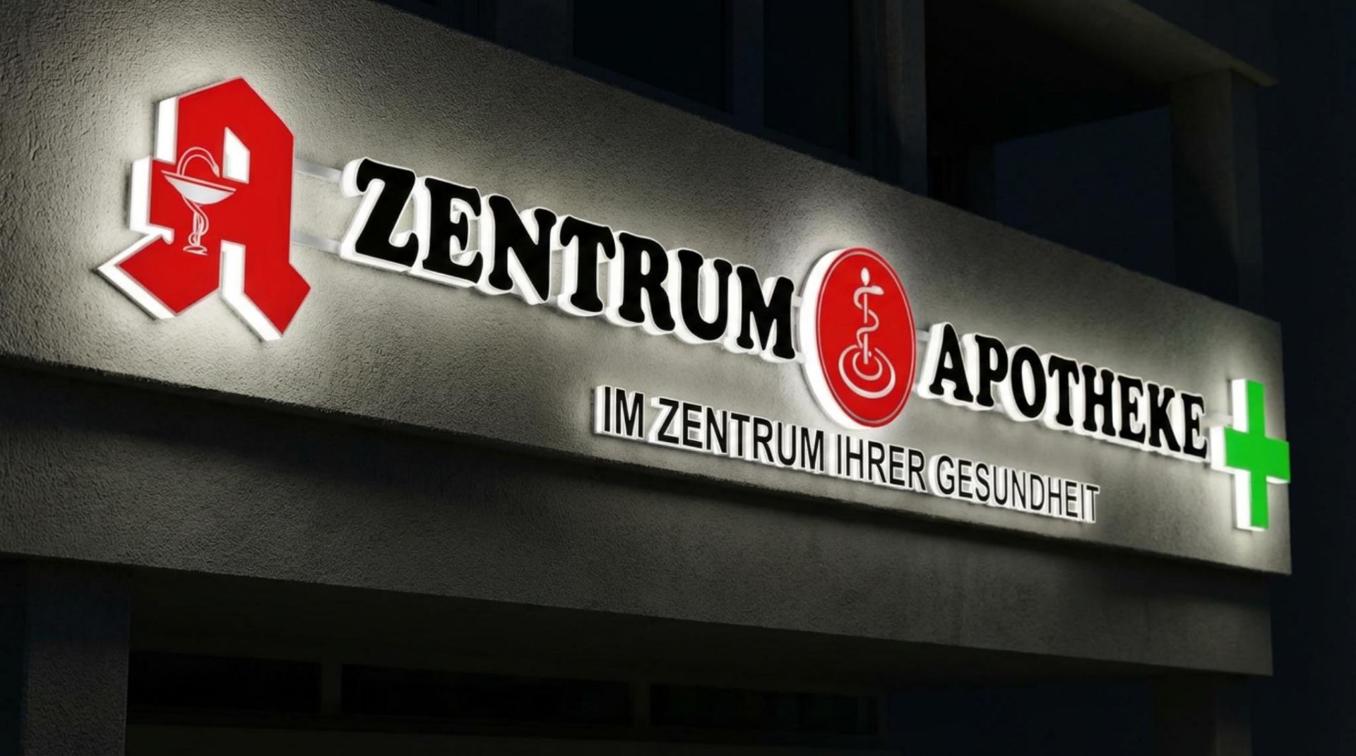 Detailaufnahme – Zentrum-Apotheke Leuchtschild mit präziser Lichtkontur